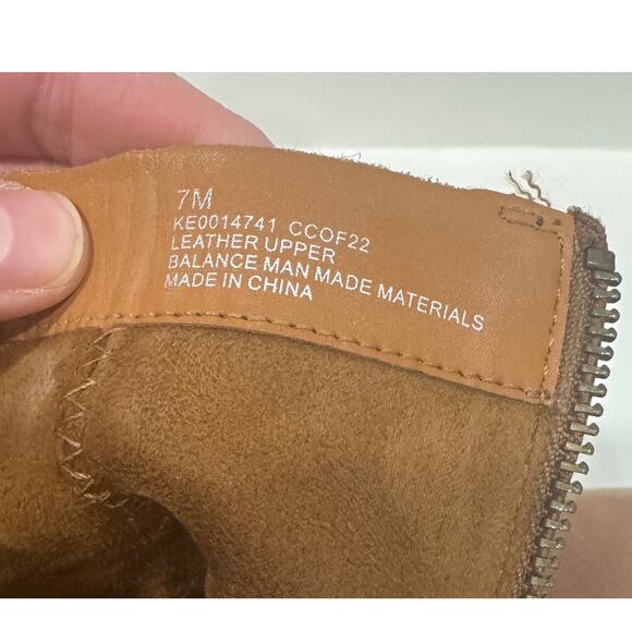 KORK-EASE Dianna Block Heel Leather Platform Ankle Bootie Tassel Size 7 - Picture 9 of 10